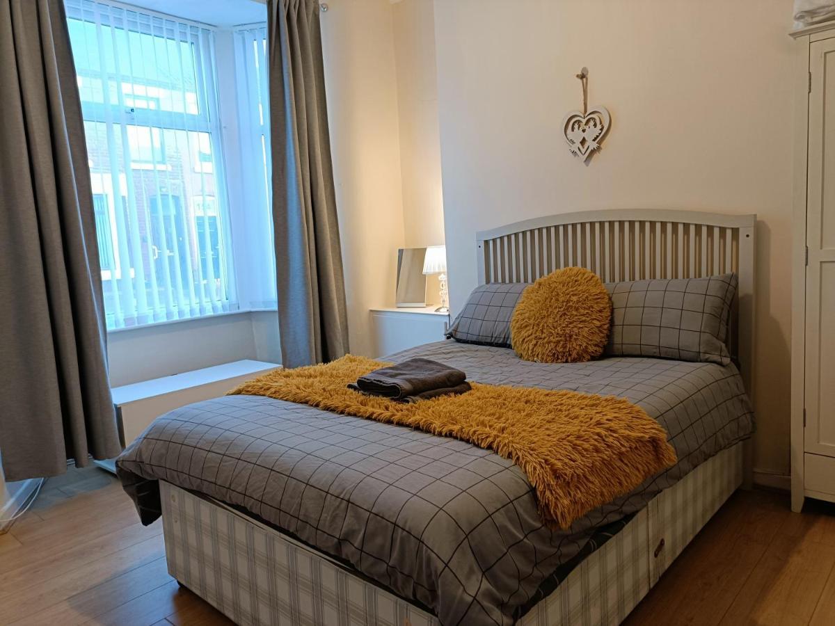 Bright, Comfortable Home, Convenient For City Centre Liverpool Buitenkant foto
